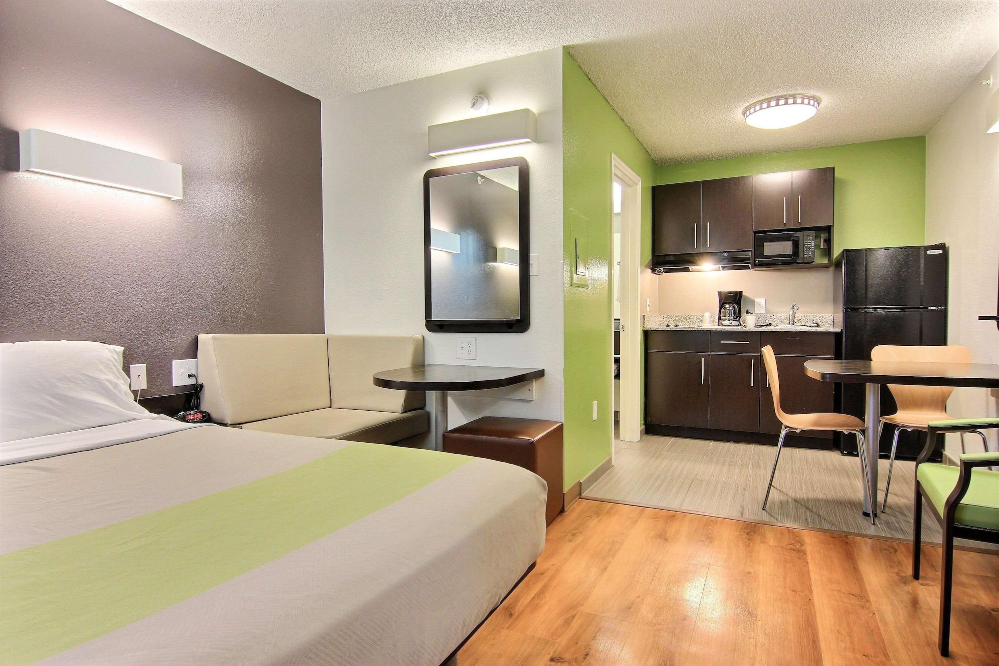 Studio 6-austin, Tx - Northwest 2* Austin