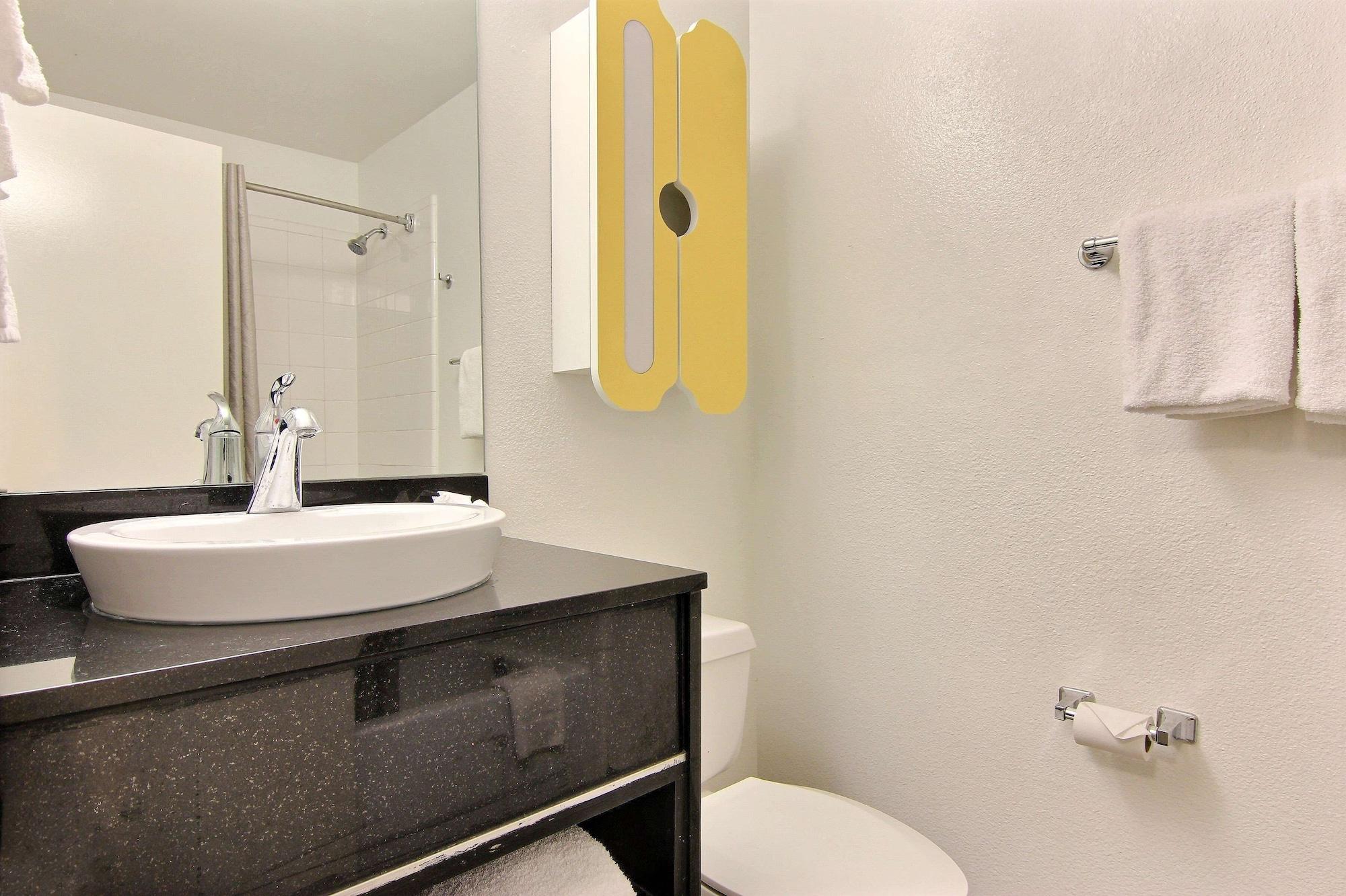 Studio 6-austin, Tx - Northwest Hotel Austin